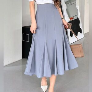 Dazy Solid High Waisted Midi Flare Skirt